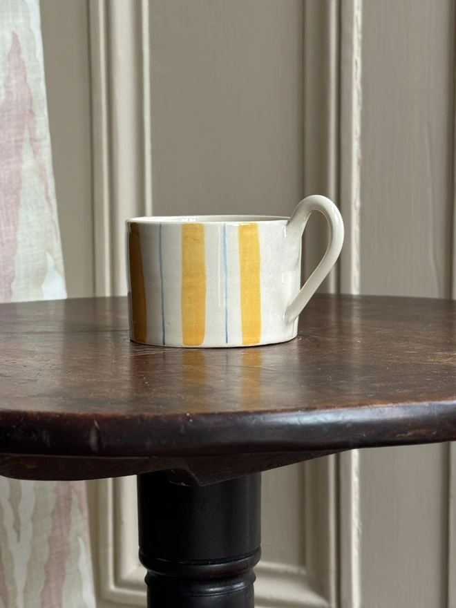 yellow stripey mug