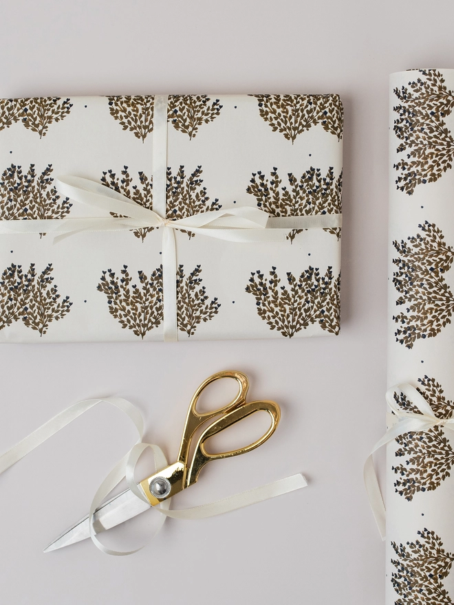 Wildflowers Botanical Luxury Gift Wrap