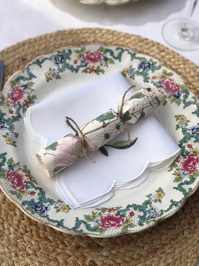 botanical flower wedding cracker