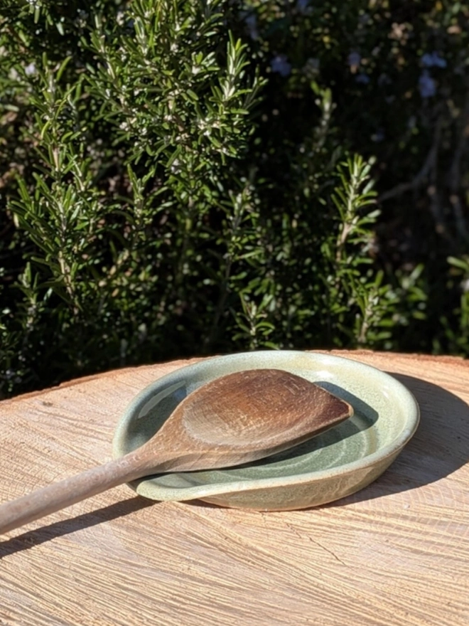 Rustic Spoon Rest. A spoon rest in Meadow Green.