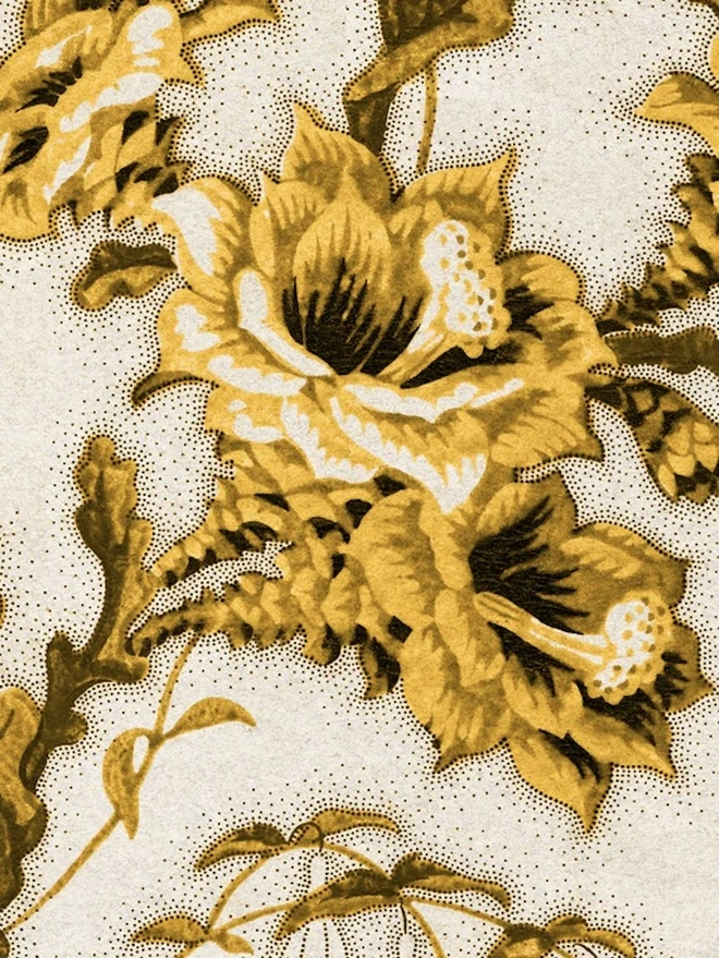 Secret Garden Saffron Wallpaper