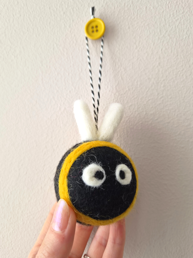 Hanging felt Bumble Bee.