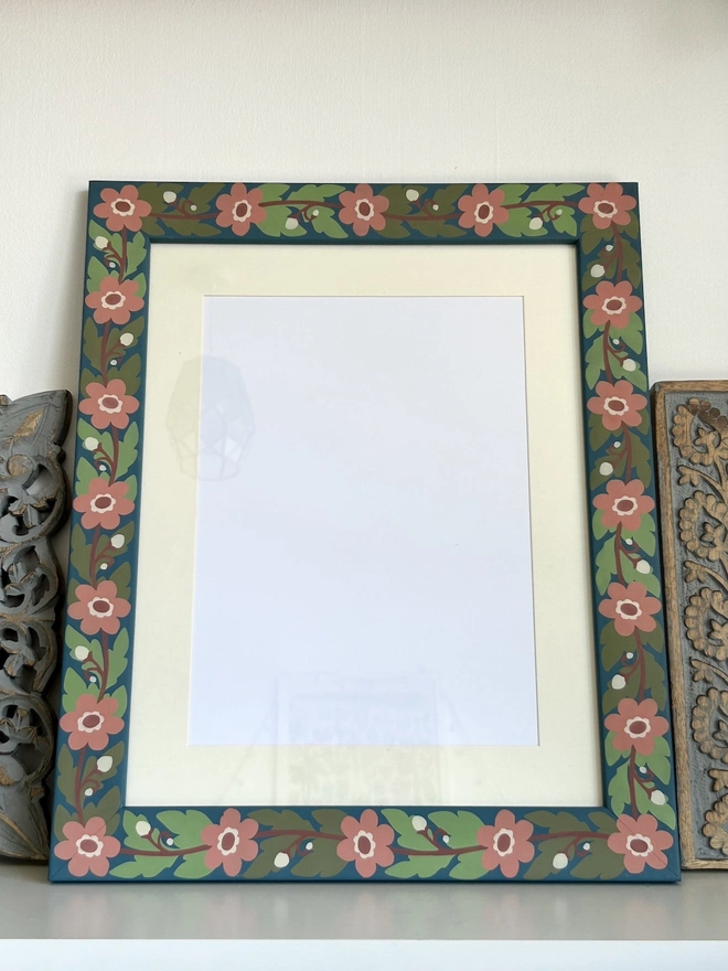 Hand Painted Pink Flower Chain Picture Frame