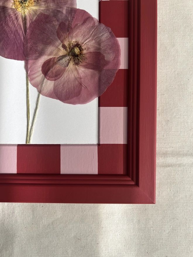 close up of bottom right corner of frame