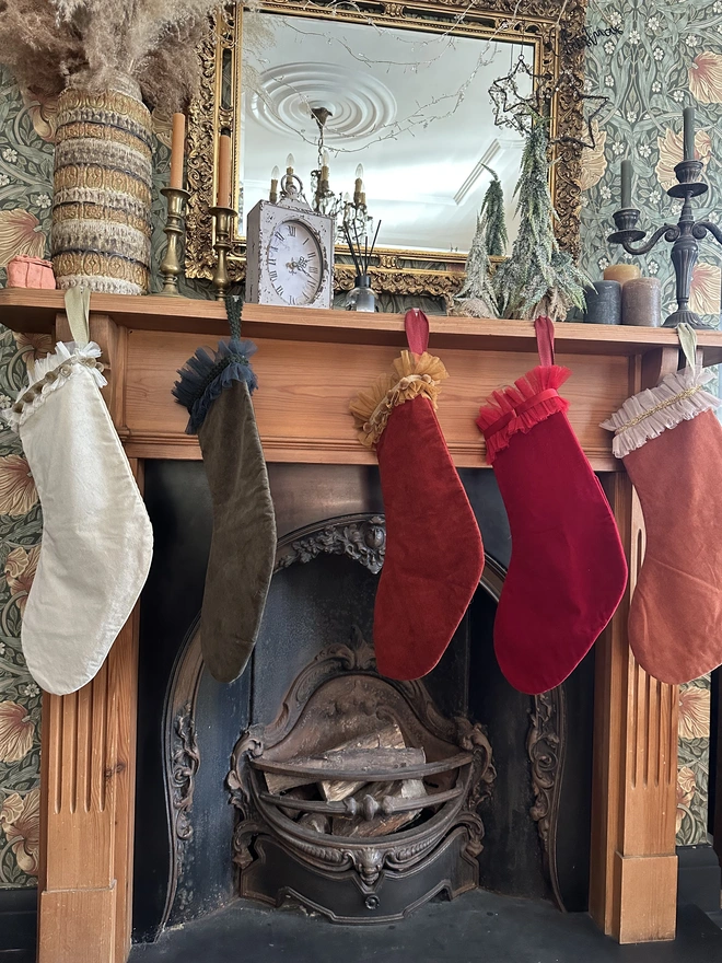 Back of velvet stockings 
