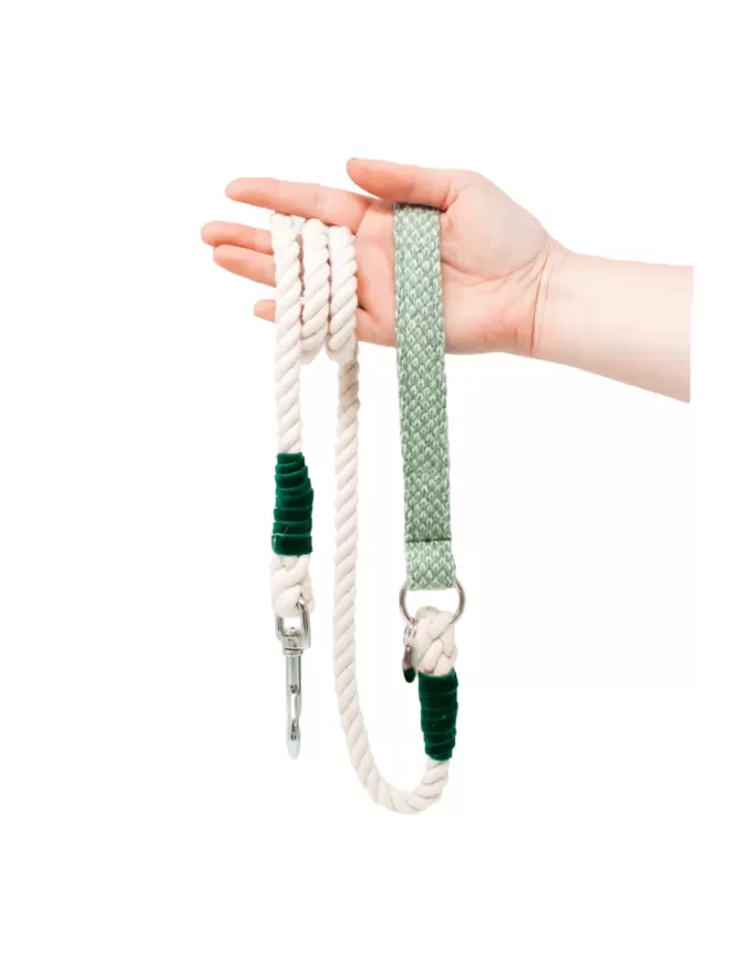 green dog lead with natural cotton rope