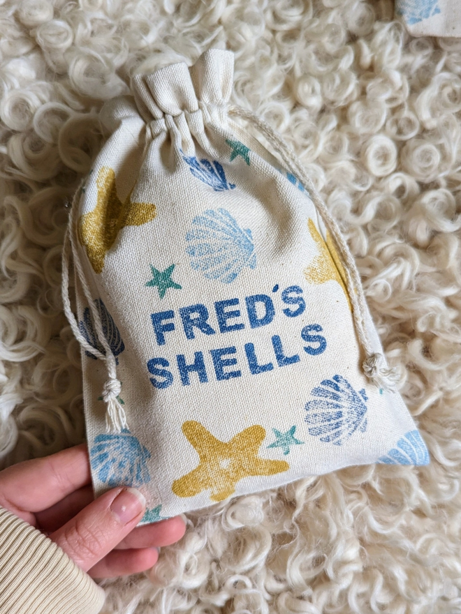 Personalised 'shells' mini drawstring bag