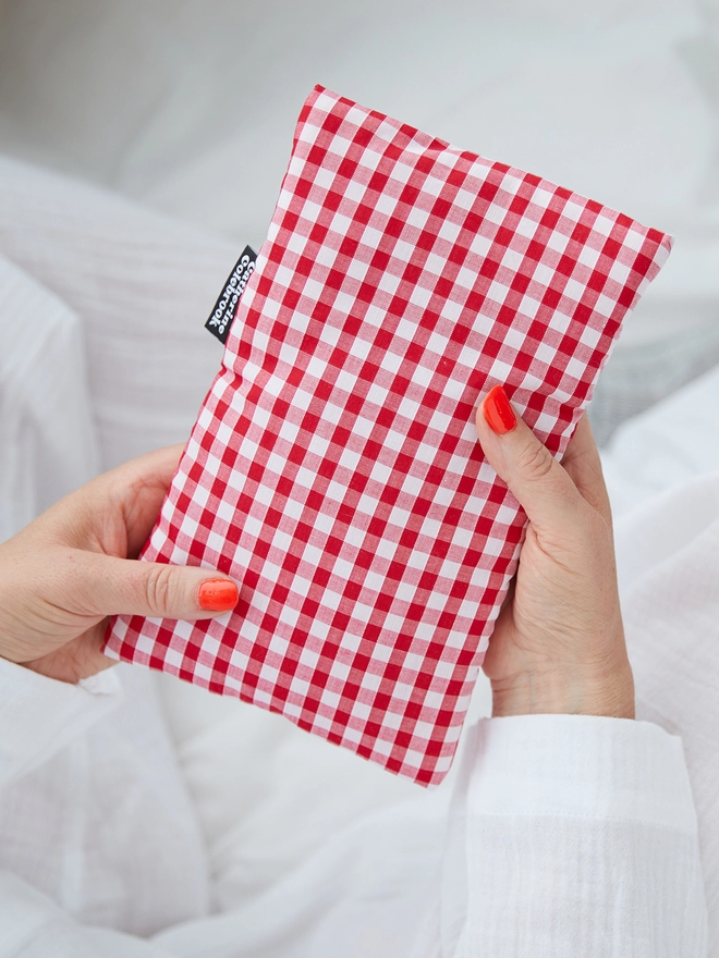 Red Gingham Cute Hot Water Bottle Plain