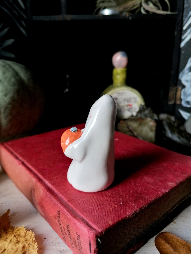 Bob the halloween ceramic ghost