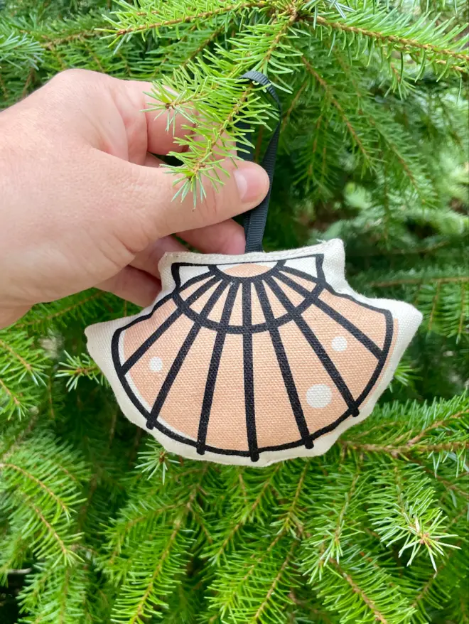 Just Peachy Christmas Tree Decoration