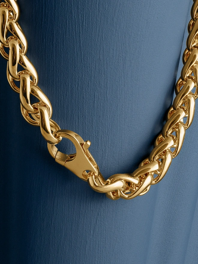 LOEL Gold Rope Chain Necklace