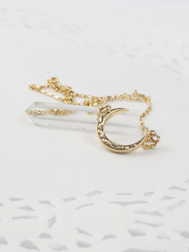 9ct Gold Cresent Moon Necklace