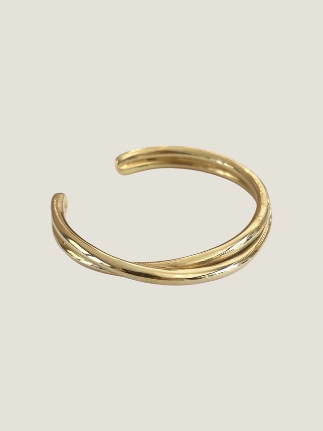 Esther gold twisted cuff