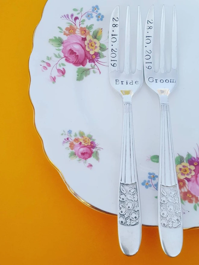 Personalised Pair Of Wedding Cake Forks (Set Of 2)