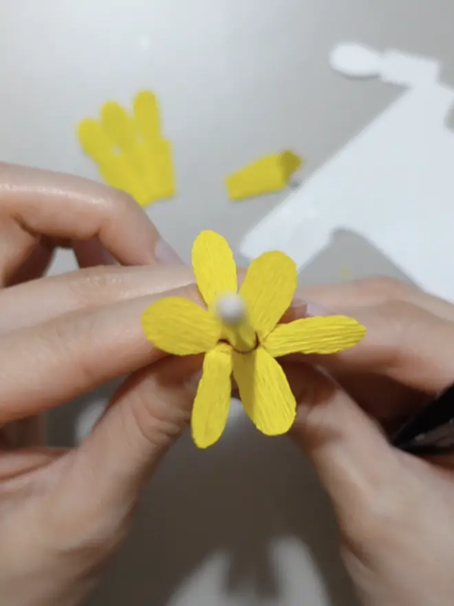 Crepe Paper Winter Jasmine DIY Kit