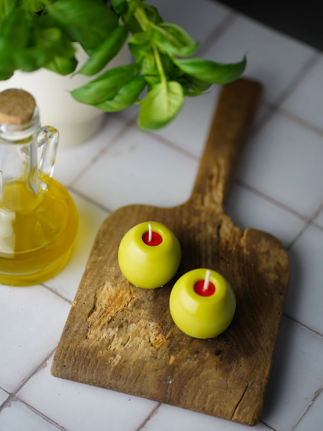 GIANT OLIVE CANDLES