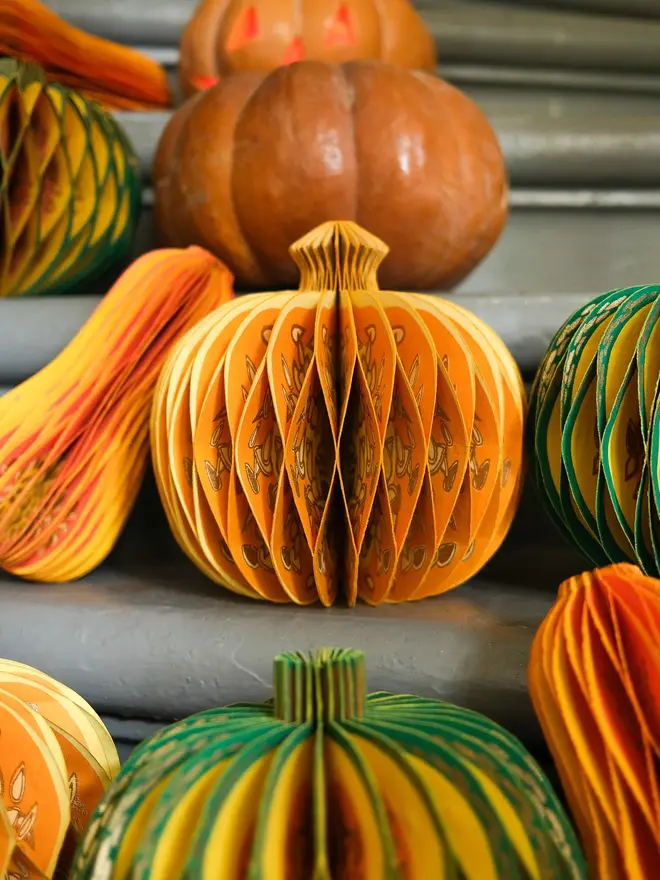Pumpkin Honeycomb Ornament (Set Of 6)