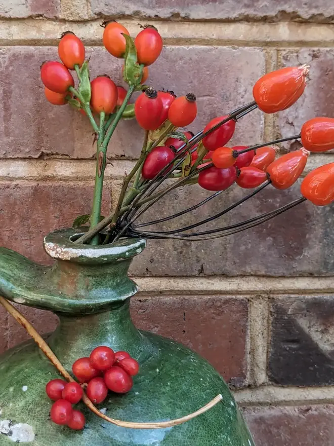 Ceramic Rosehip Flowers (Set Of 2 Stems 4 Berries)