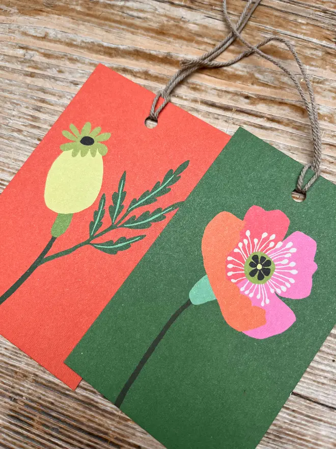 illustrated poppies gift tags
