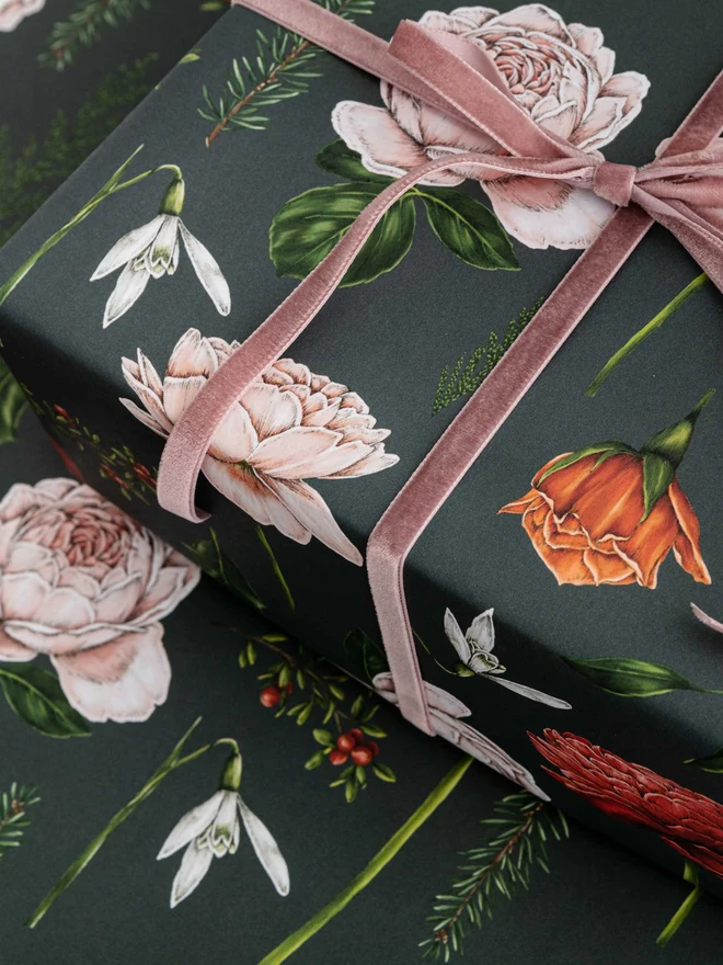 navy base christmas wrap with red and pink roses