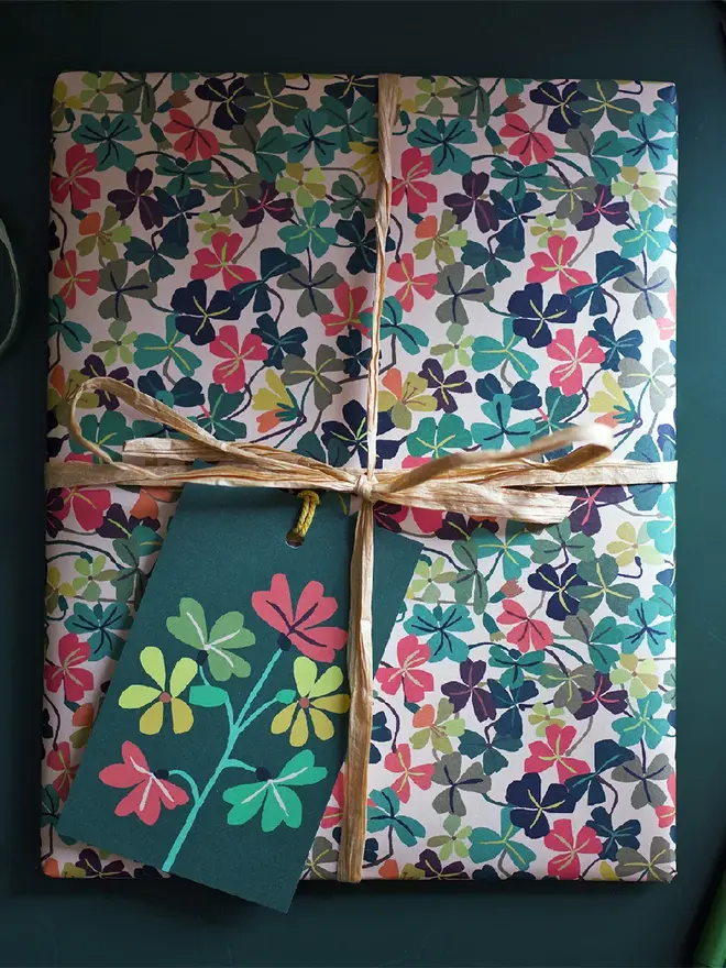 illustrated wood sorrel gift tag pack