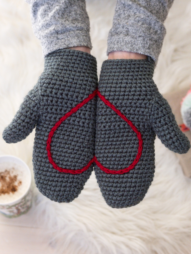 Hidden Heart Mitten Crochet Craft Kit