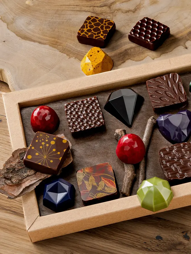 anniversary chocolate box