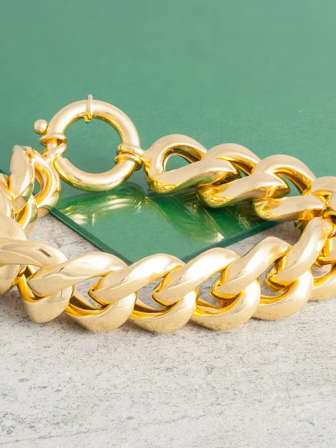 Gold Thick Curb Chain Bracelet