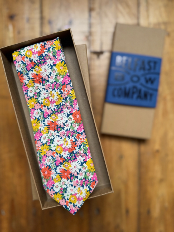 Bright Daisies Tie handmade by the Belfast Bow Company