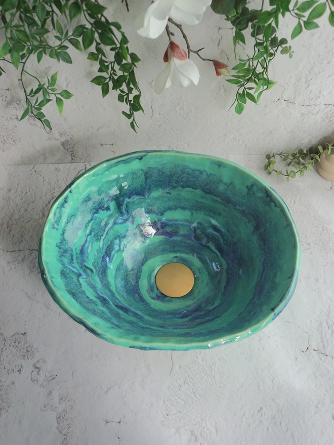 bathroom basin, bathroom sink, handcrafted sink, handcrafted basin ceramic basin, ceramic sink, Jenny Hopps Pottery, sculptural basin, bespoke basin, green basin, green sink