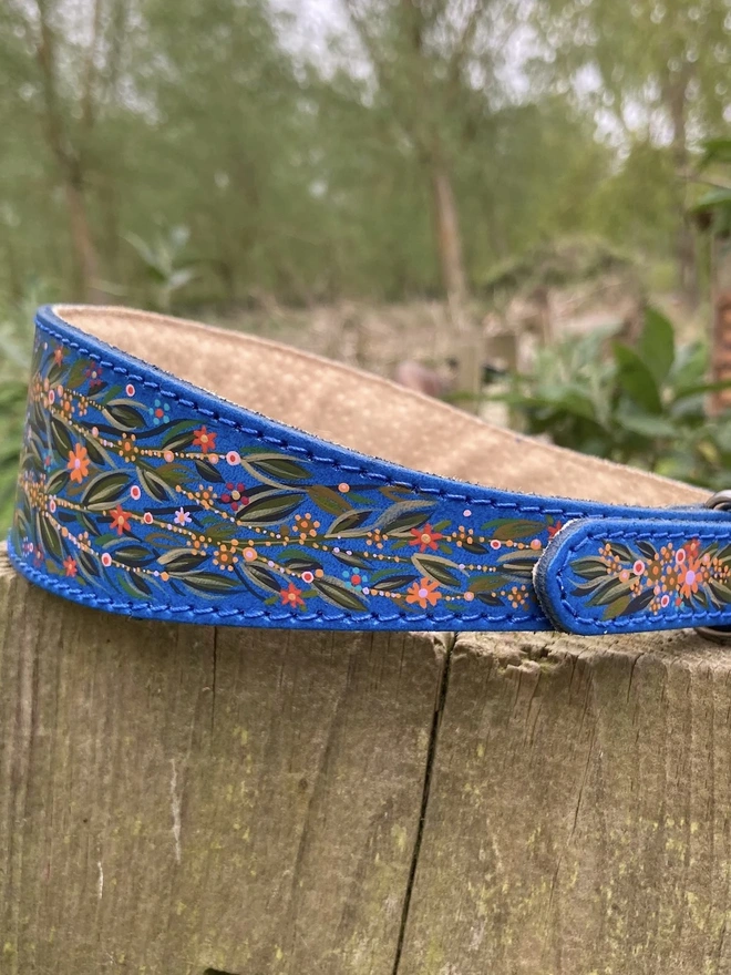 Extra Large Blue Floral Sighthound Collar