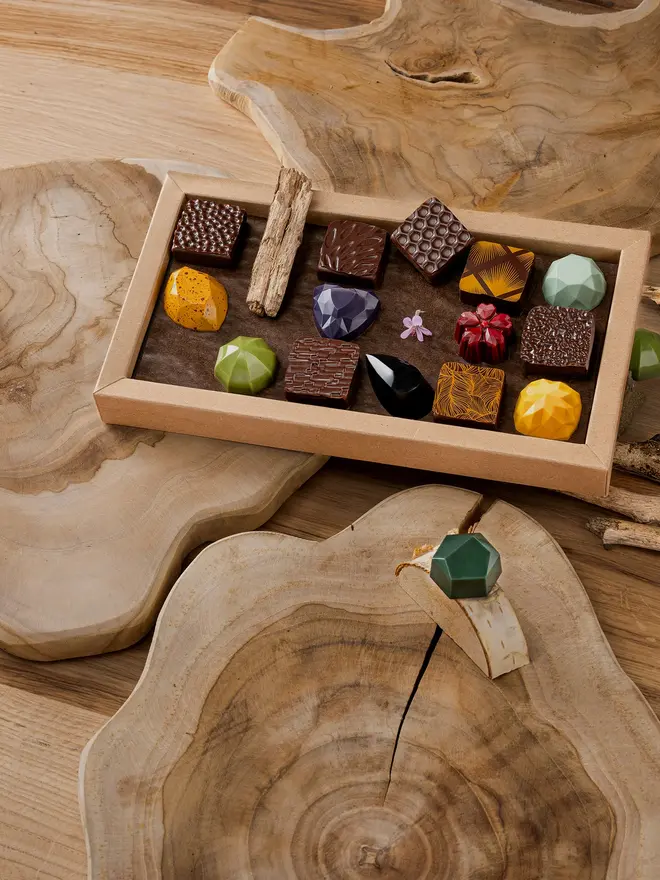 Jewel chocolate box -18 flavours