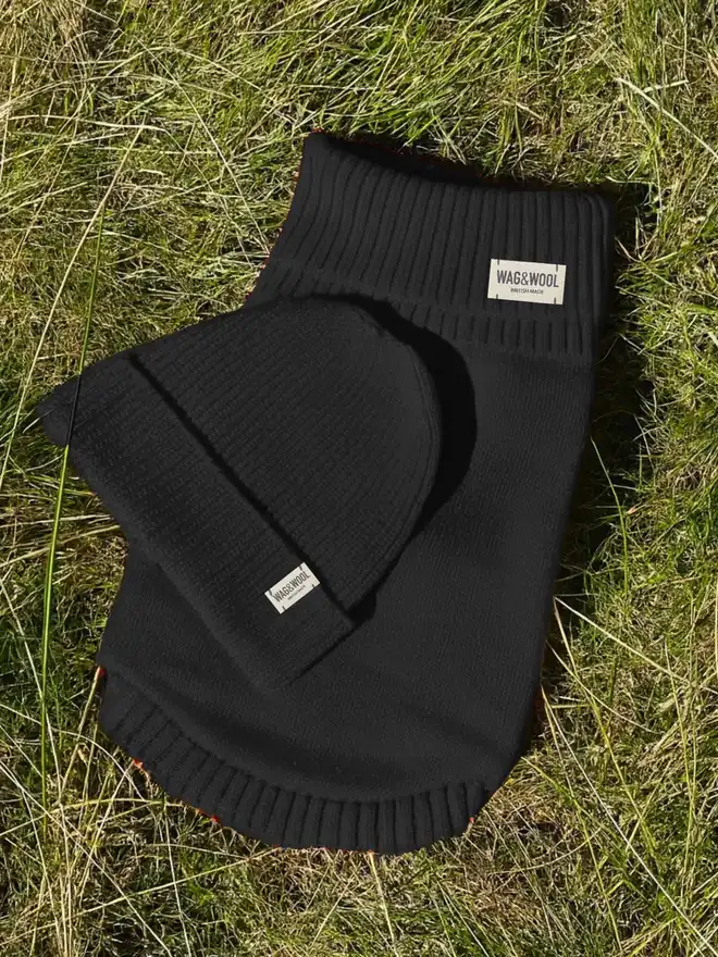 Black british wool doh jumper and matching beanie hat
