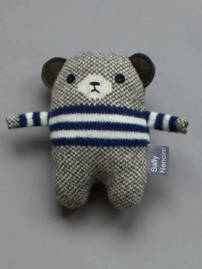 navy bear blush
