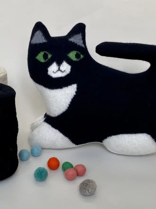 black cat plush toy