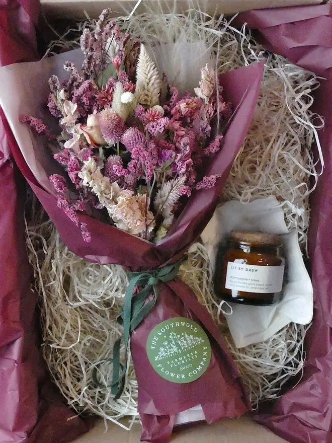 Everlasting Flowers Posy & Candle Gift Set