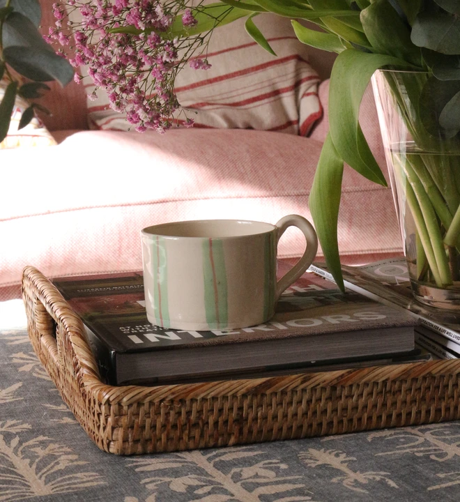 the perfect green and pink mug for all your hot drinks