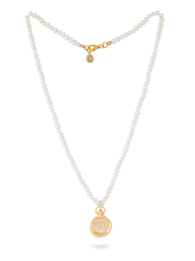 Pearl grit necklace