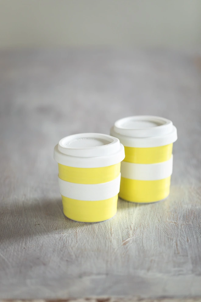 Daffodil yellow travel cups