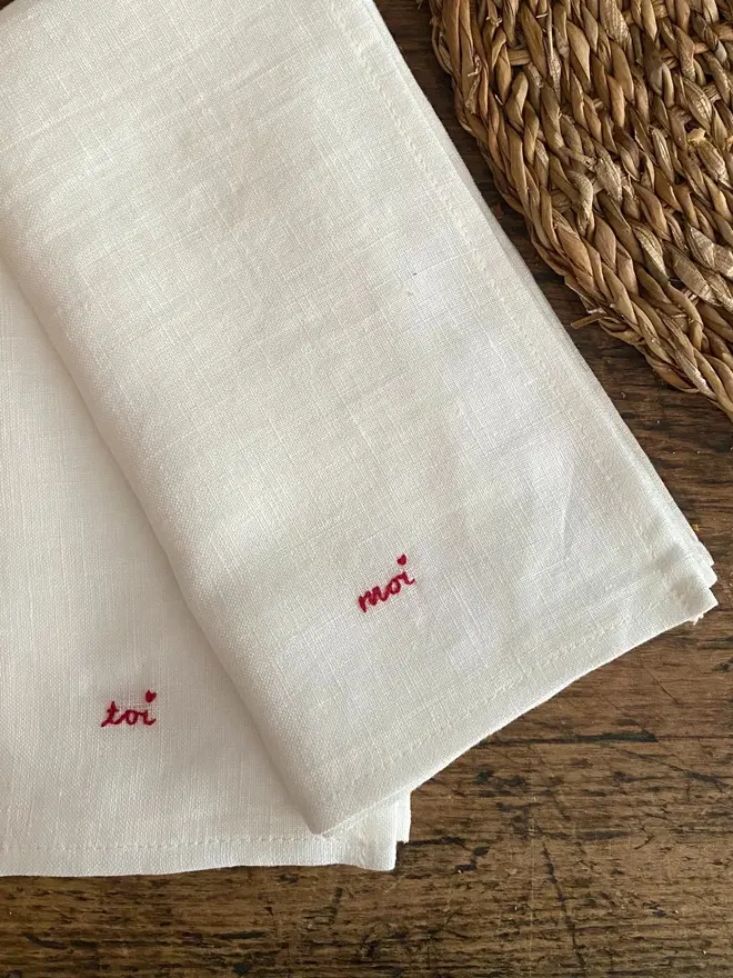 'Moi + Toi' Embroidered Napkins (Set Of 2)