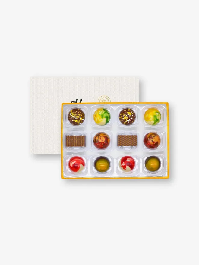 12 luxury chocolates with summer flavours in a box