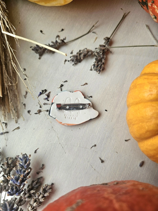 Petal pumpkin ceramic halloween brooch