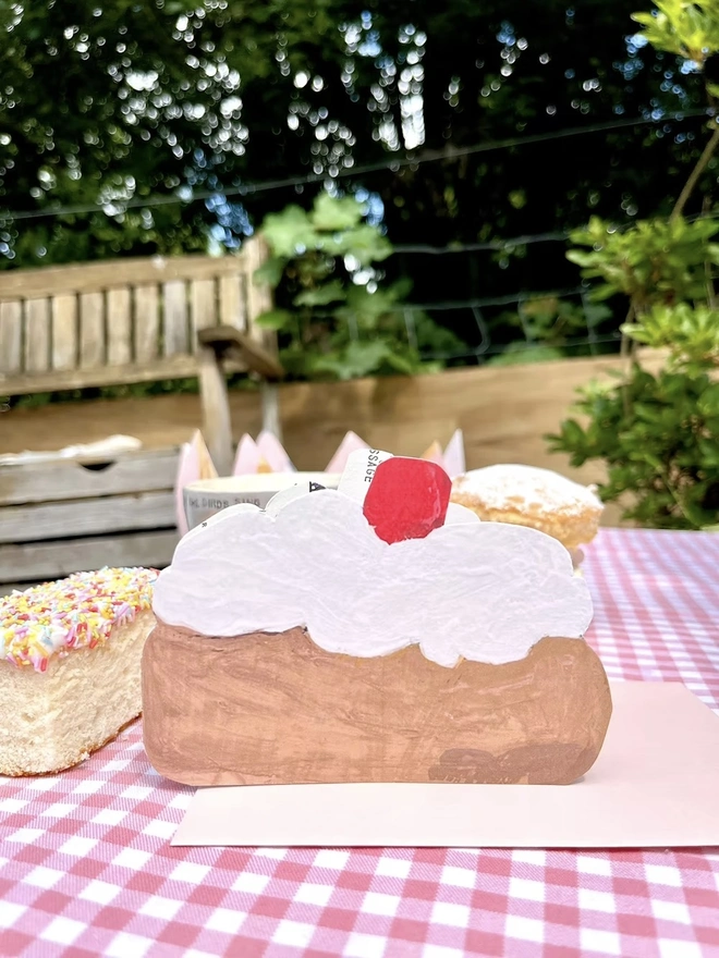 Iced Bun Card