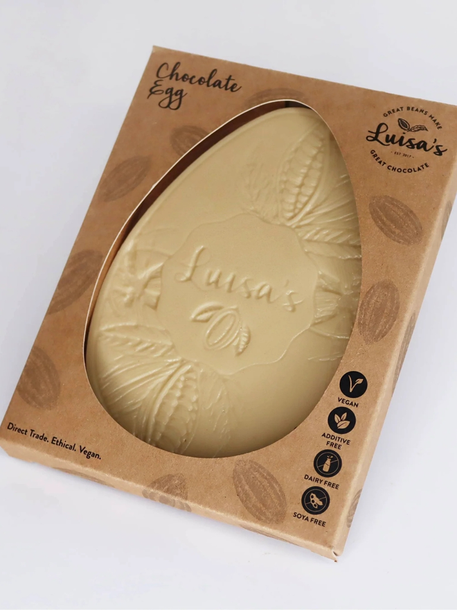 White Casholate Vegan Chocolate Easter Egg in packaging