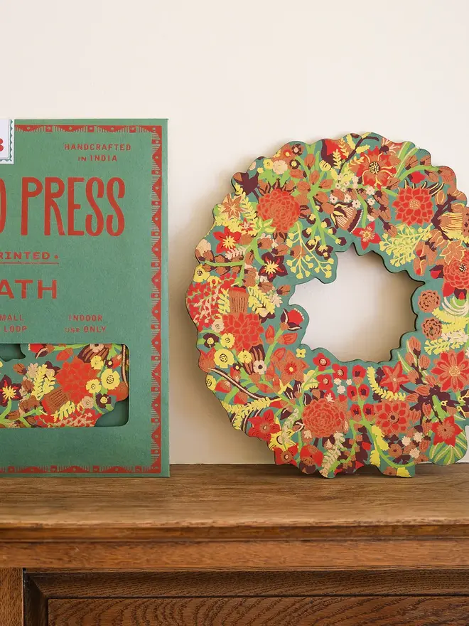 Christmas Foliage Cotton Board Wreath