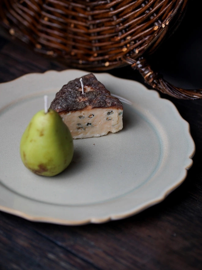 The Petite Conference Pear & Barkham Blue Candles