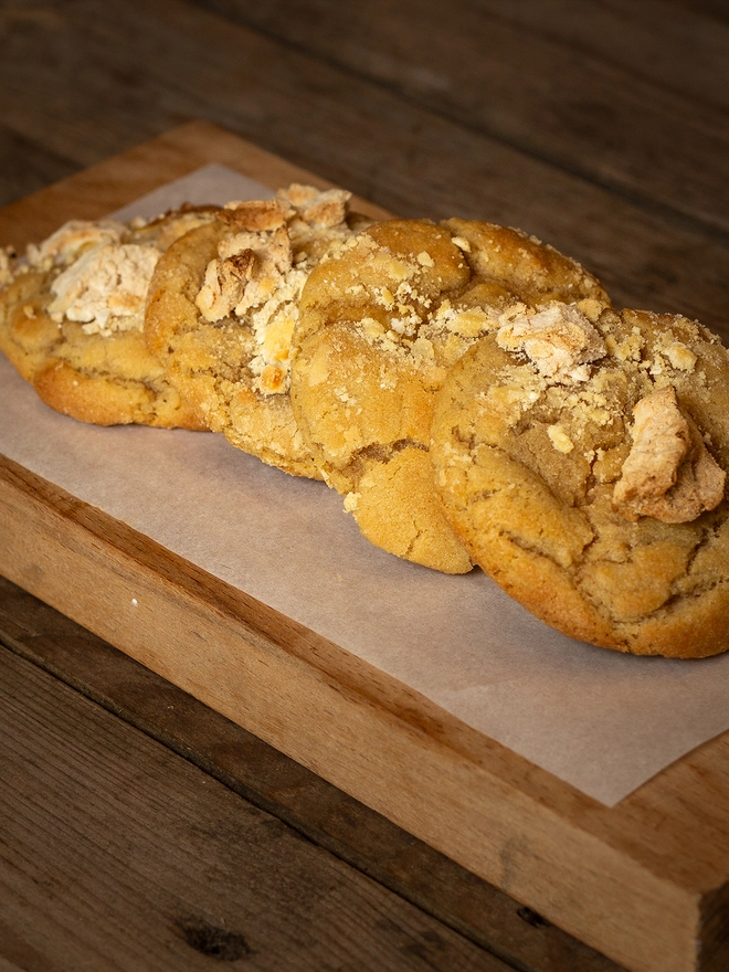 Lemon Curd Cookie with Meringue on top