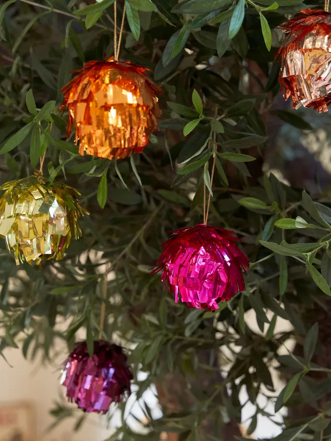 Metallic bauble hanging tree decoration