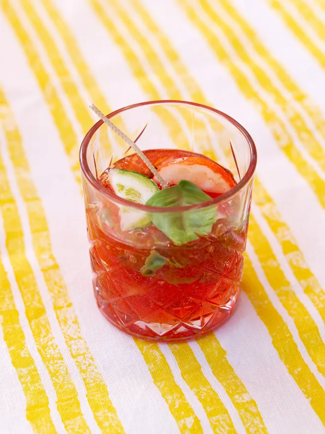 Pimm's cocktail candle