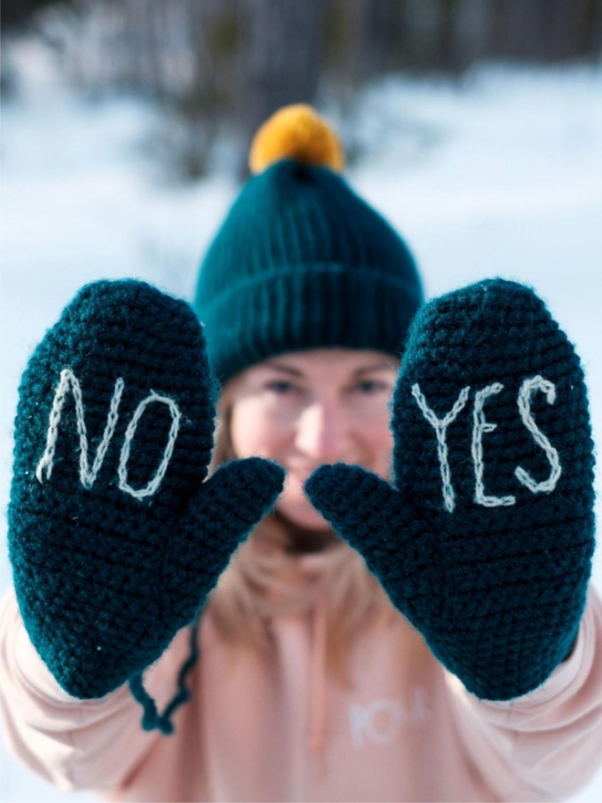 YES NO Clarity Mittens Adult And Child